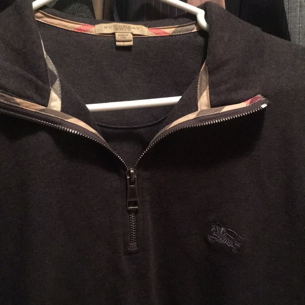 Burberry half-zip pull over!